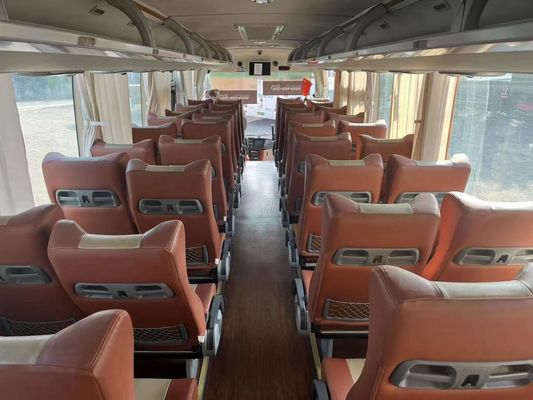 Autobuses usados de lujo de 54 asientos ZK6120HQ5Y Autobuses usados de manejo izquierdo