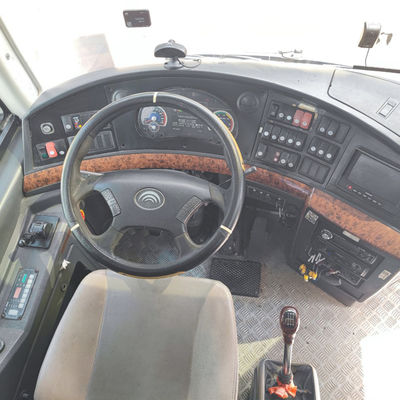 Autobús de autobús usado de 49 asientos de Yutong producido en enero de 2013