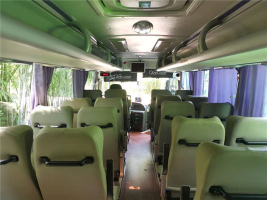 Autobuses usados 32 asientos Yutong motor diesel, manual Autobuses de turismo usados