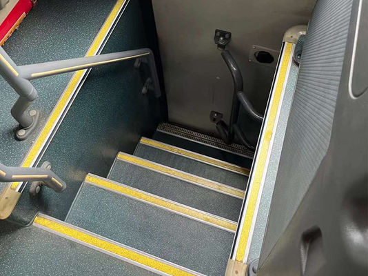 Euro 4 Autobús Higer Usado de 51 asientos Autobús de segunda mano con transmisión manual