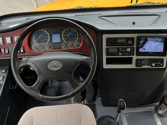 Autobuses escolares usados amarillos de 46 asientos con transmisión manual Autobuses usados