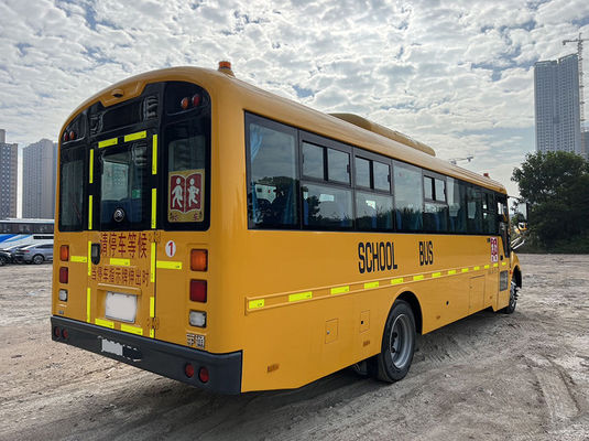 Autobuses escolares usados para transportar estudiantes de 52 asientos