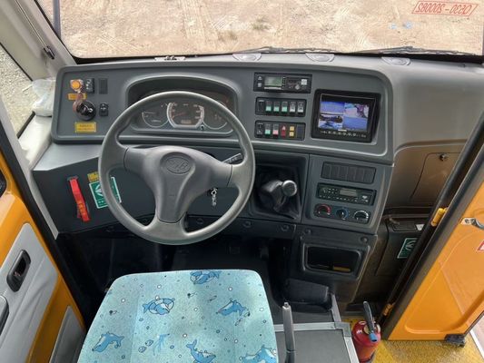 Wuling 19 asientos Autobuses escolares usados Gasolina Combustible Autobús escolar reformado