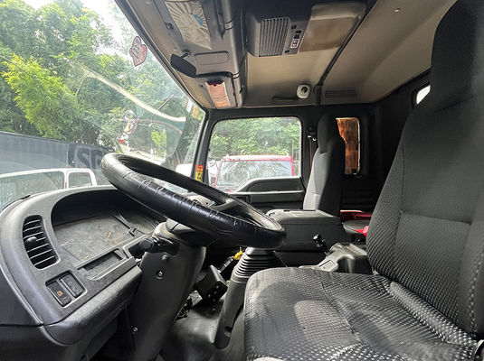 Japón ISUZU LHD Camión de carga de segunda mano 4x2