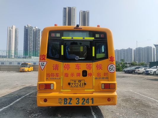 Autobuses escolares usados ShenLong 36 asientos LHD Posición de dirección Tipo de combustible diesel