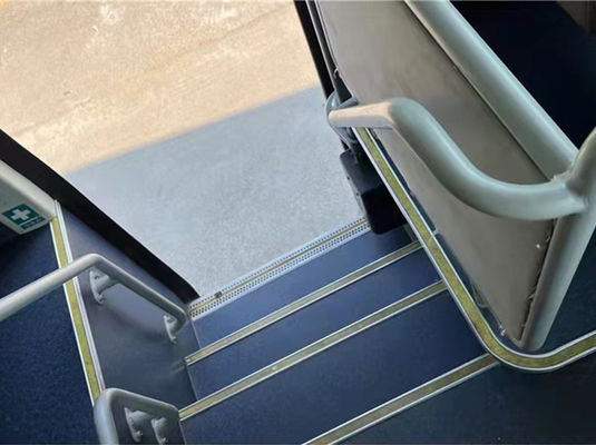 Autobús de pasajeros usado diésel Euro 5 LHD 55 asientos ZK6125HQT5Z