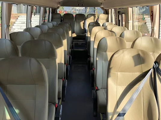 Autobús de pasajeros usado de Yutong 33 asientos con transmisión manual