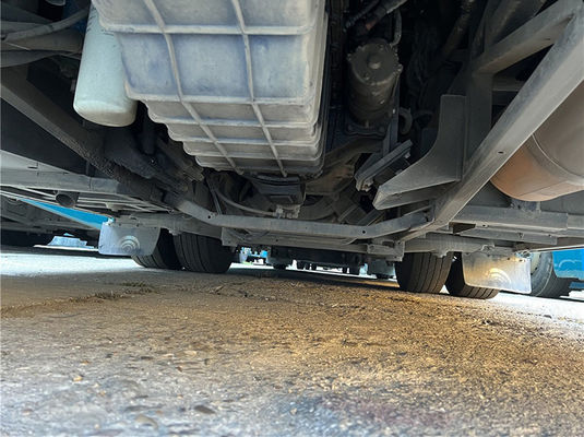 Transmisión manual Autobuses de propiedad previa 47 asientos Euro 4 LHD Autobús turístico de segunda mano