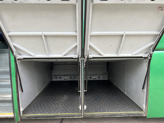 Autobús eléctrico de segunda mano LHD de 200kw de potencia 48 asientos Autobús turístico de segunda mano