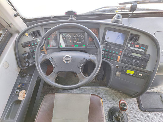 Transmisión manual Autobús de lujo usado 100 km/h Velocidad máxima Servo de combustible diesel 49 asientos