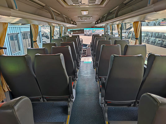Autobús turístico de segunda mano Golden Dragon 34 asientos Diesel Euro 4