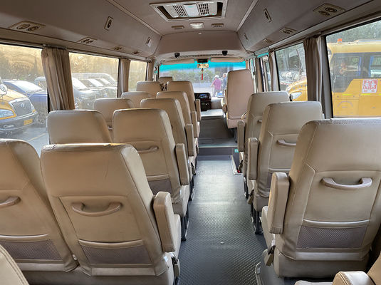 Autobús de segunda mano Golden Dragon Diesel, 15 furgonetas usadas de pasajeros estándar ISO
