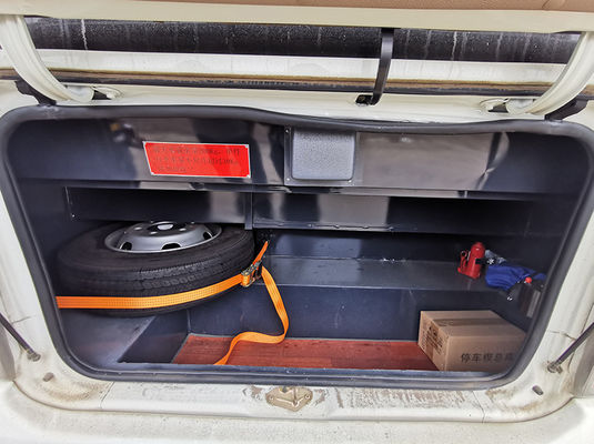 Minibús Golden Dragon de segunda mano de 18 plazas para pasajeros en venta