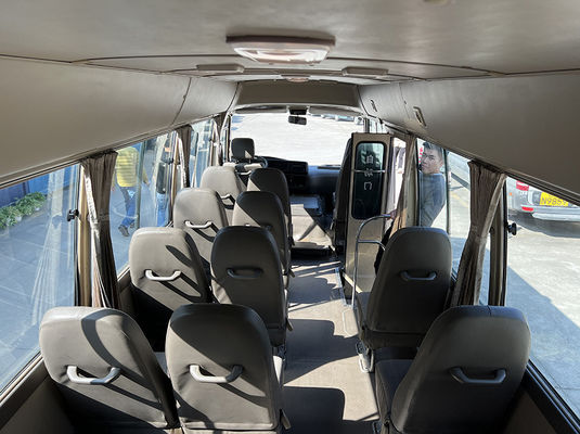 Autocarro de montaña rusa Toyota ISO de segunda mano 20 asientos Autobuses de pasajeros usados