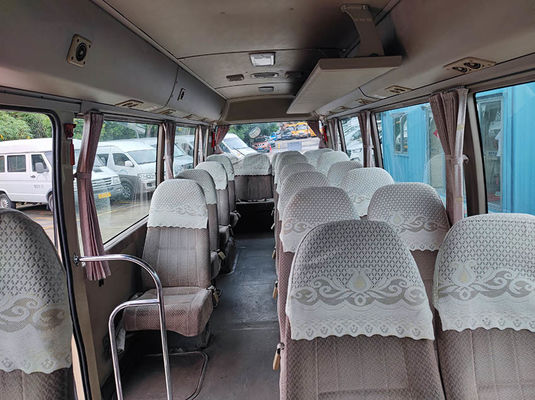 Autobús de montaña usado con gasolina de 23 asientos Autobús pre-poseído ISO aprobado