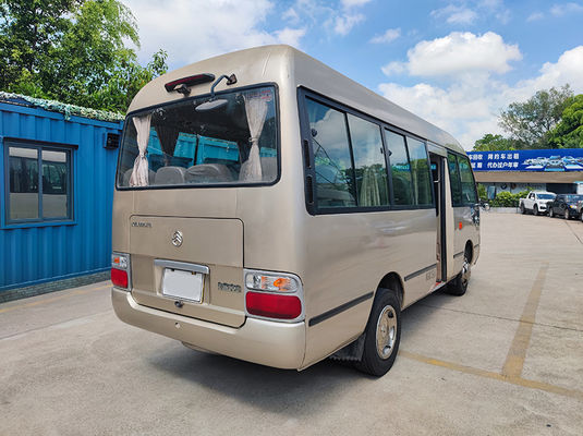 Golden Dragon Vans pequeñas usadas 19 asientos Euro 4 LHD AC con transmisión manual