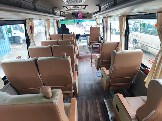 Mini Coach usado de 19 plazas, combustible diésel, con transmisión manual