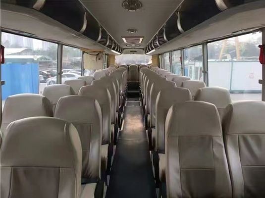 Autobús de pasajeros usado con motor Yucai, 47 asientos, transmisión manual, autobús urbano usado