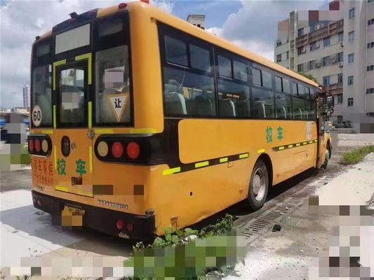 Autobuses escolares amarillos con aire acondicionado