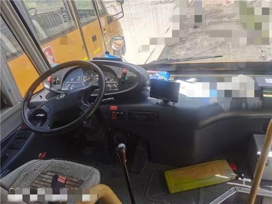 Autobuses escolares amarillos con aire acondicionado