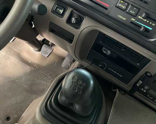 Toyota 23 asientos autobús de montaña usados 7m gasolina minibus usado