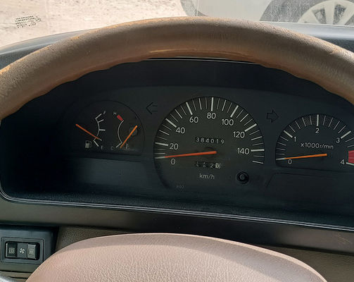 Autobús de montaña usada Toyota 23 asientos Minibus LHD con transmisión manual y tipo de combustible diesel