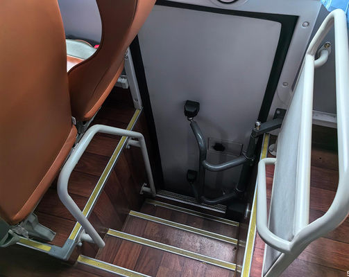 Yaxing LHD 48 plazas Autobús de coches usados Combustible diesel Velocidad máxima 100 Km/H Autobús de conducción