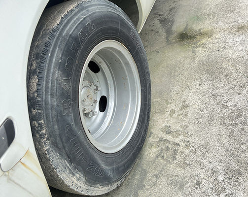 Autobuses usados de la norma de emisiones Euro 3 con posición de dirección LHD Motor de gasolina