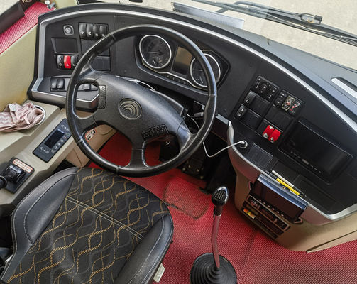 50 asientos Autobuses usados de Yutong 12m Motor diesel LHD Euro 5 Autobús de autobuses usados