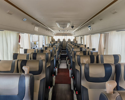 50 asientos Autobuses usados de Yutong 12m Motor diesel LHD Euro 5 Autobús de autobuses usados