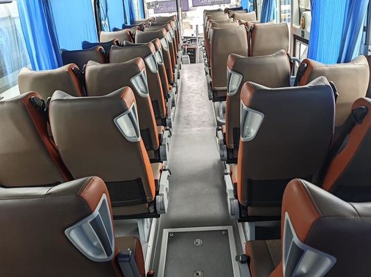 Autobús de entrenador usado, autobús diésel con motor de 220kW, 50 asientos, autobús turístico usado