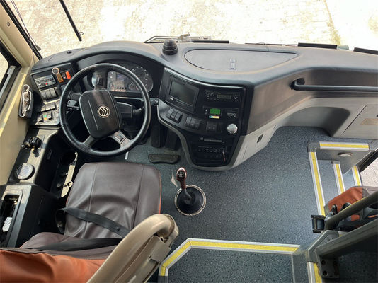 Autobús usado Autobús de segunda mano Autobús con DRAGON dorado Autobús de 47 plazas Tipo de combustible diesel