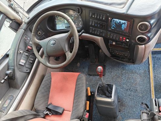 57-59 asientos Coche de segunda mano de 12 metros con combustible diesel y 11800 kg de peso