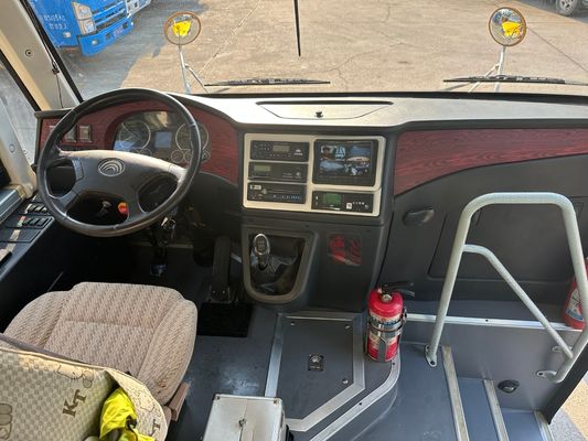Autobús escolar usado ZK6669DX7, 36 asientos, motor diésel amarillo, LHD, fabricado en China