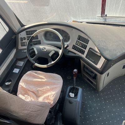 Yuchai 330 Motor Transmisión manual de segunda mano Golden Dragon 63 asientos Autobuses amarillos