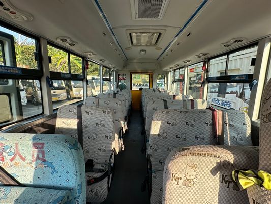 Autobús escolar de segunda mano para niños con motor diésel de 36 plazas fabricado en China, resistente y duradero