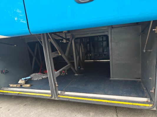 Autobús usado de 40 asientos de la edición de dragón dorado de fabricación china con dimensiones generales L x W x H de 12000 × 2550 × 3820 mm