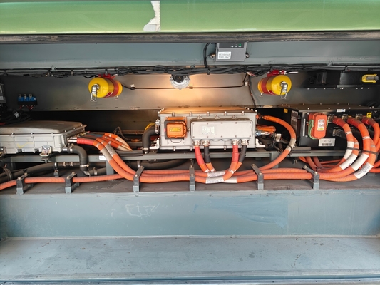 Autobús Eléctrico Tipo 48 plazas de segunda mano, de Golden Dragon, de 2018, con vía trasera de 1860